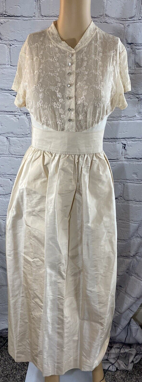 ZELDA Lace Bodysuit and silk skirt cream cap sleeve 7 button size Large VINTAGE